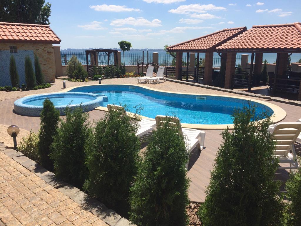 Villa Albizia Odesa Exterior photo